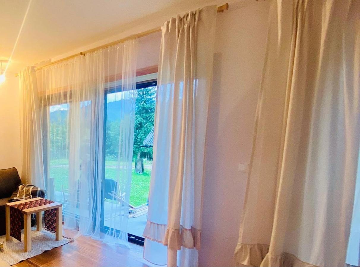 Roztoki Four Seasons Apartment Witów Екстериор снимка