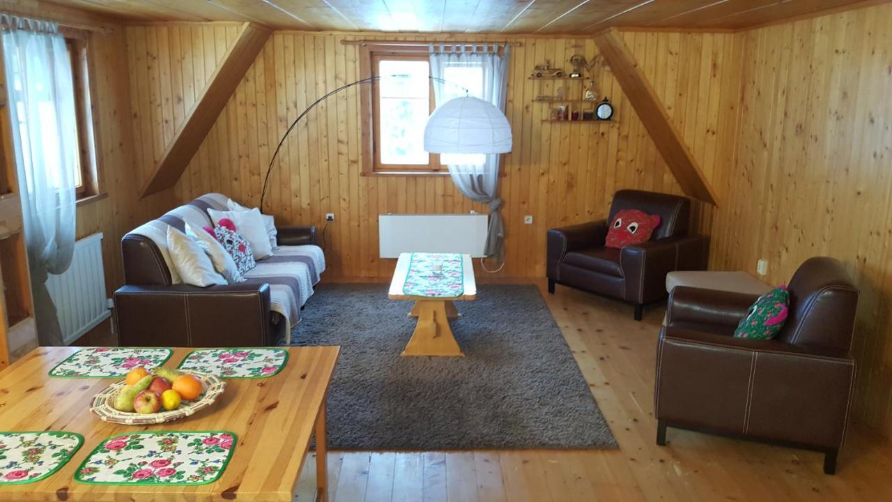 Roztoki Four Seasons Apartment Witów Екстериор снимка